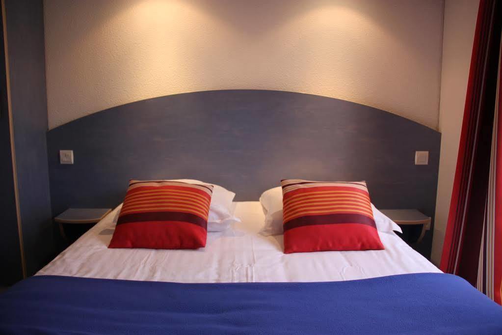 Agape Hotel Bessines ภายนอก รูปภาพ