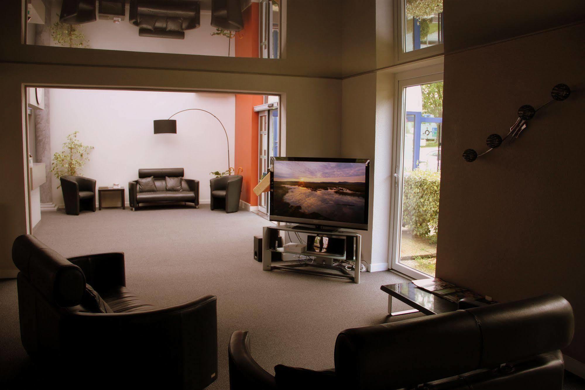 Agape Hotel Bessines ภายนอก รูปภาพ